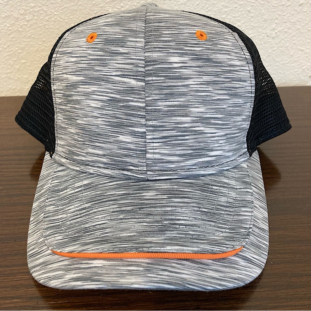 NWOT Paramount Apparel Gray Heathered Hat with Orange Accent Style I-1785CM